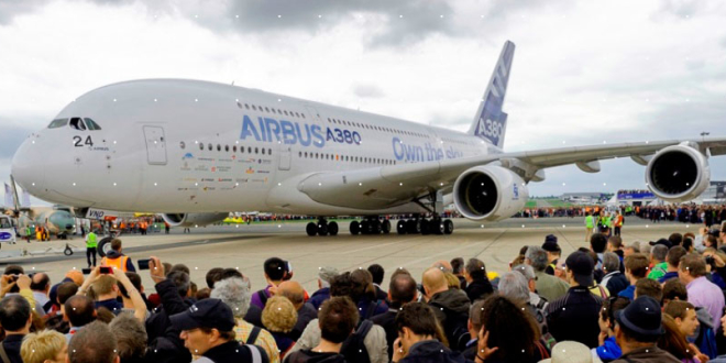 PARIS AIR SHOW