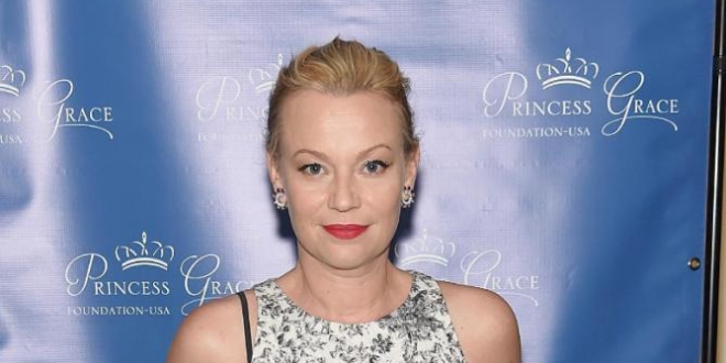 NEW YORK, NY - JUNE 10:  Samantha Mathis attends the Princess Grace Foundation-USA NY Special Summer 2015 Screening of REAR WINDOW at The Academy Theater on June 10, 2015 in New York City.  (Photo by Jamie McCarthy/Getty Images for The Princess Grace Foundation - USA)